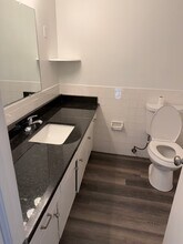 6527 NW Fairway Dr in Kansas City, MO - Building Photo - Building Photo