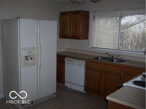 4762 Walker St in Greenwood, IN - Building Photo - Building Photo