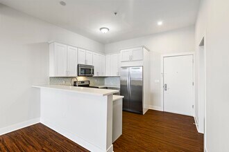 6200 Hudson Ave in West New York, NJ - Building Photo - Building Photo