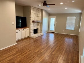 12213 Eruzione Dr in Austin, TX - Building Photo - Building Photo
