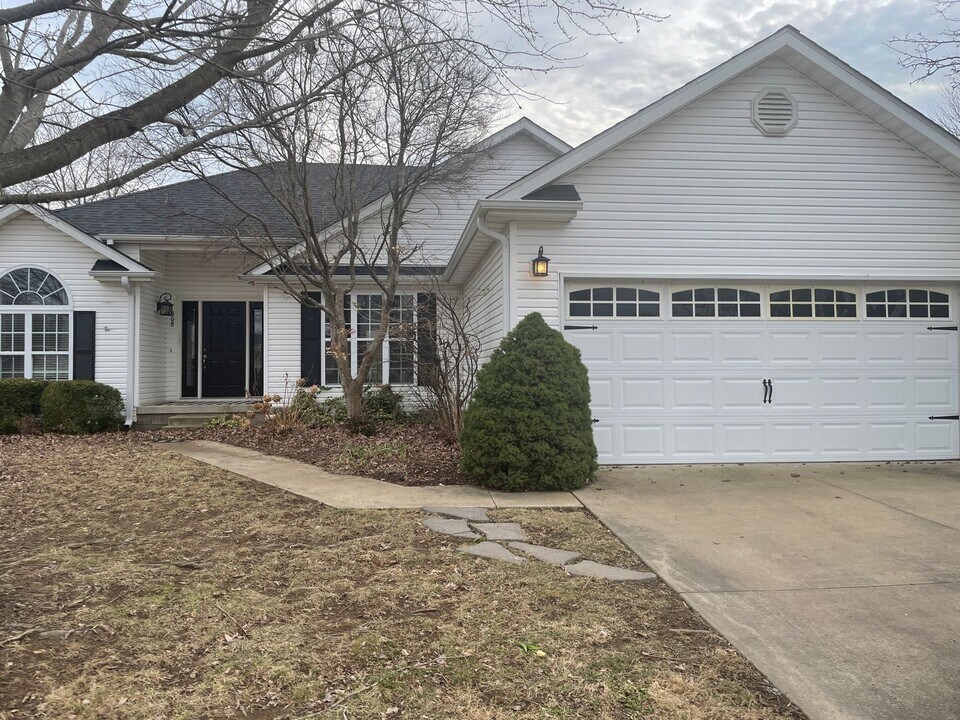 808 Sheridan Ave in Carl Junction, MO - Building Photo