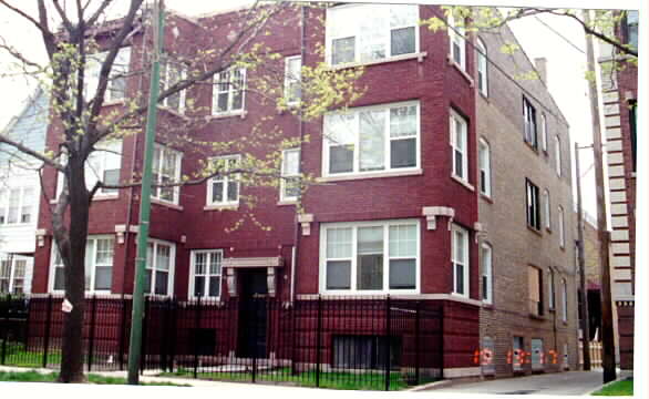 4916 N Hermitage in Chicago, IL - Building Photo