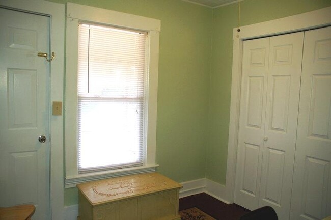 35 Washington Ave in Keene, NH - Building Photo - Building Photo