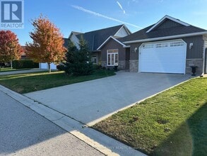 541 Stornoway in Kincardine, ON - Building Photo - Building Photo