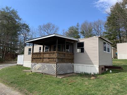 345 Merrimon Ave in Weaverville, NC - Building Photo