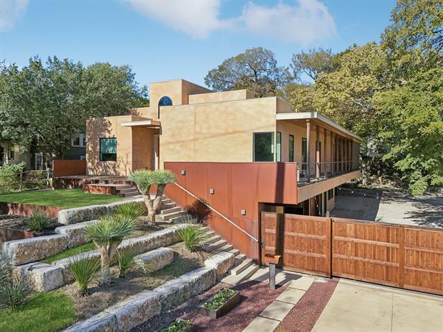 8635 San Leandro Dr in Dallas, TX - Building Photo - Building Photo