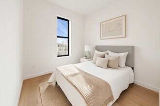 141 Second Avenue in New York, NY - Building Photo - Building Photo