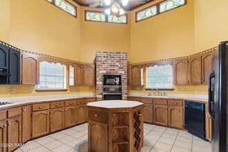 104 Tallowood Cir in Lafayette, LA - Building Photo - Building Photo