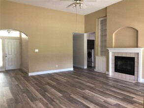 7009 Auckland Dr in Austin, TX - Building Photo - Building Photo