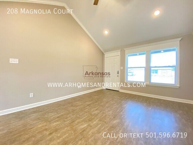208 Magnolia Ct in Jacksonville, AR - Building Photo - Building Photo
