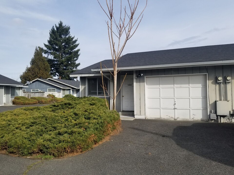 1009 S 17th Ave in Yakima, WA - Building Photo