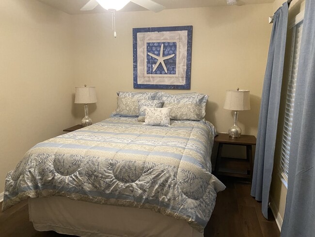 13671 Julias Way, Unit Apt 1225 in Ft. Myers, FL - Foto de edificio - Building Photo