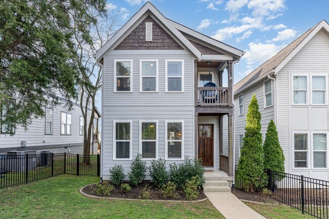 property at 928 Thomas Ave