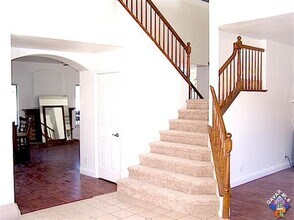 41910 Cabo Ct in Palmdale, CA - Foto de edificio - Building Photo