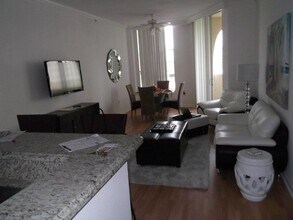 520 SE 5 Ave, Unit 3704 in Fort Lauderdale, FL - Building Photo - Building Photo
