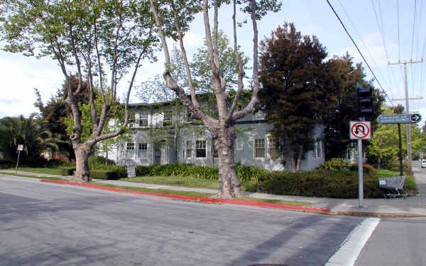 1500 Burlingame Ave in Burlingame, CA - Foto de edificio