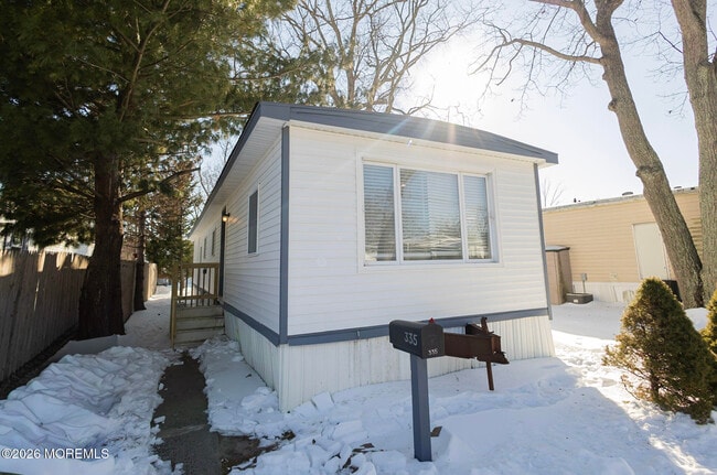 property at 335 Adams St