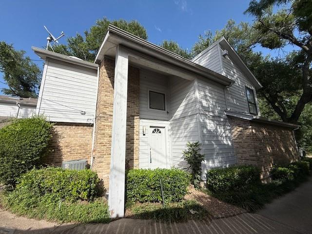 9308 Greenville Ave in Dallas, TX - Building Photo