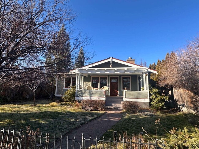 property at 607 NW Federal St