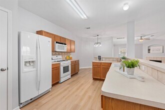 11811 Skydale Dr in Tomball, TX - Building Photo - Building Photo