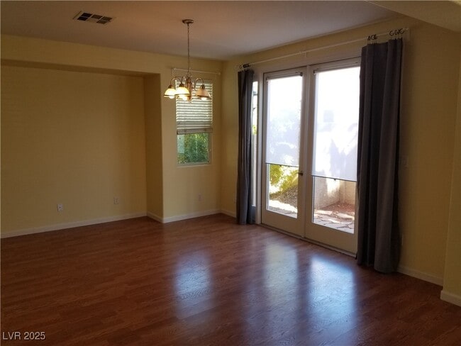 7196 Cressida Ct