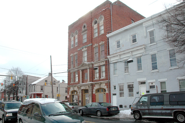 Gordon Ridge Apartments in Allentown, PA - Foto de edificio - Building Photo