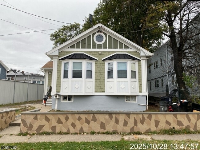 property at 139 Western Pkwy