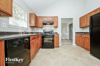 4561 Osprey Ln in Decatur, GA - Building Photo - Building Photo