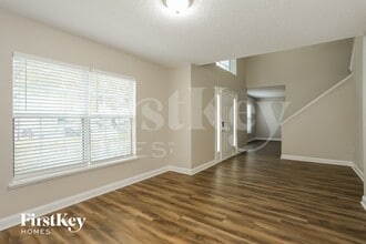 3500 Hickory Landing Ct in Jacksonville, FL - Foto de edificio - Building Photo
