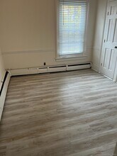 568 Danbury Rd in New Milford, CT - Building Photo - Building Photo