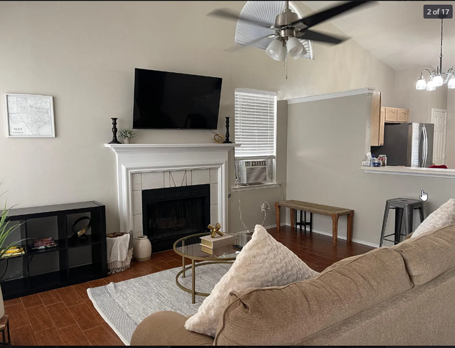 12074 Jose Cisneros Dr in El Paso, TX - Building Photo - Building Photo