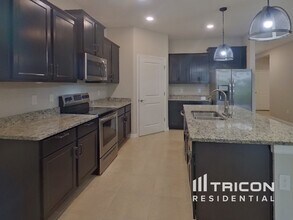 17719 Garsalaso Cir in Brooksville, FL - Building Photo - Building Photo