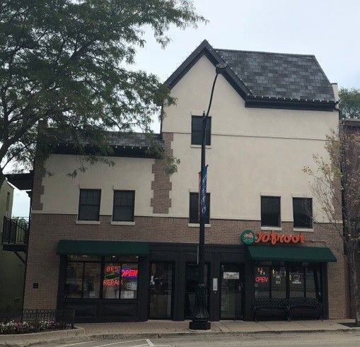 620 N Milwaukee Ave, Unit C in Libertyville, IL - Building Photo - Building Photo