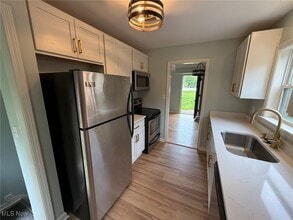 26407 Center Ridge Rd in Westlake, OH - Building Photo - Building Photo
