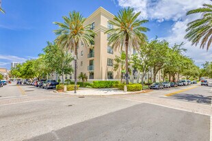 630 S Sapodilla Ave in West Palm Beach, FL - Building Photo