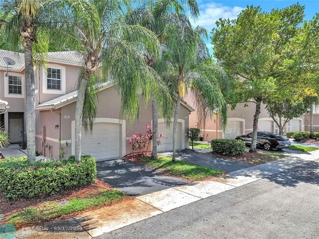 1994 Madeira Dr
