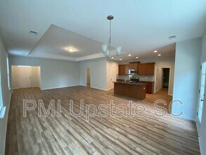 206 Providence Farm Dr in Boiling Springs, SC - Building Photo - Building Photo