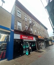 974 Jamaica Ave in New York, NY - Building Photo - Building Photo