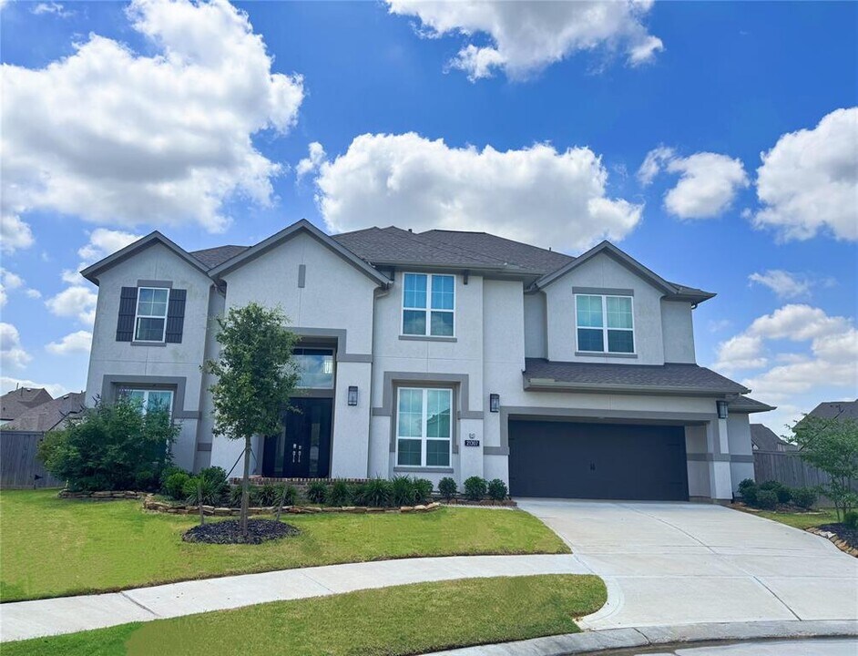 21307 Blue Wood Aster Ct in Cypress, TX - Building Photo