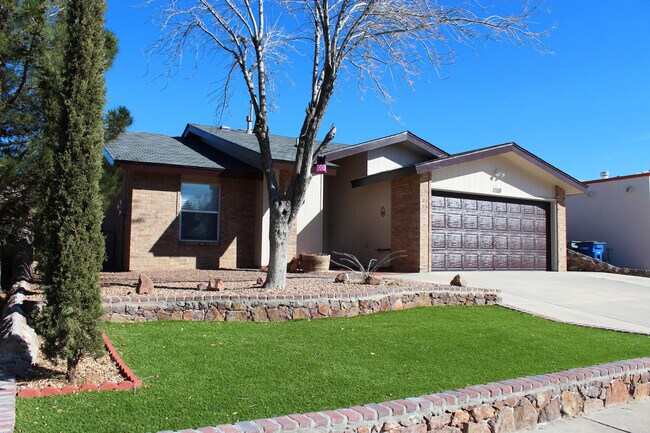 1108 Coyote Ln in El Paso, TX - Building Photo - Building Photo