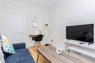 4299 Rue Saint-Antoine O in Montréal, QC - Building Photo - Building Photo