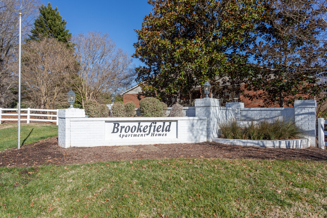 Brookefield Apartments in Raleigh, NC - Building Photo