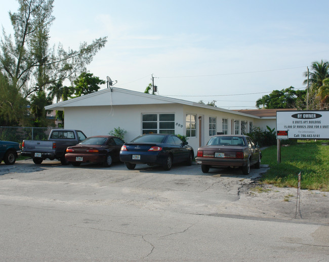 720-800 SE 16th St in Fort Lauderdale, FL - Building Photo - Building Photo