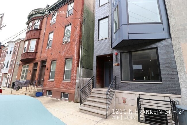 property at 1211 N Franklin St