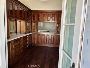 300 Apolena Ave in Newport Beach, CA - Building Photo - Building Photo