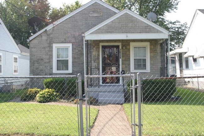 property at 2658 Rowan St
