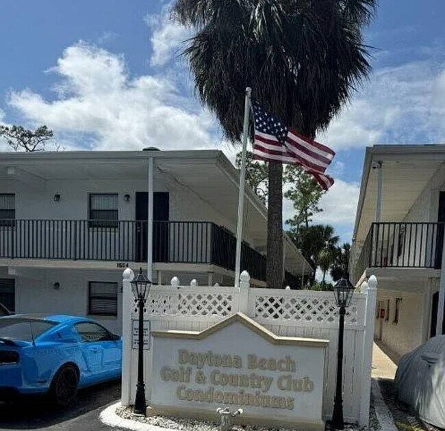 property at 1500 Virginia Ave