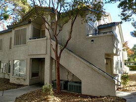 3131 Key Largo Dr in Las Vegas, NV - Building Photo