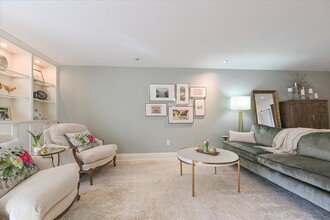 1248 Avenue Rd in Toronto, ON - Building Photo - Building Photo