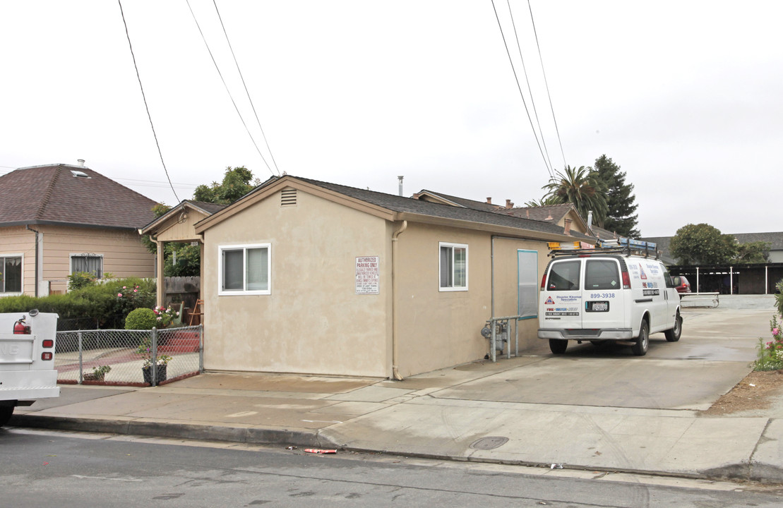 220 Ford St in Watsonville, CA - Building Photo